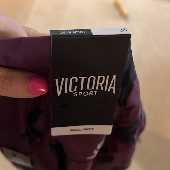 VS legging and sports bra set - Picture 6 of 6